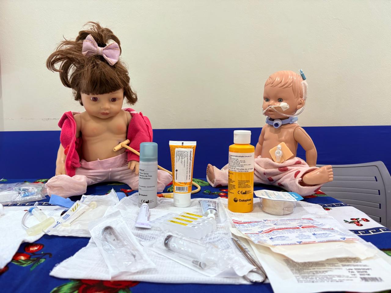 Prefeitura de Rio Branco fortalece atendimento domiciliar com capacitação em manejo de sondas de gastrostomia