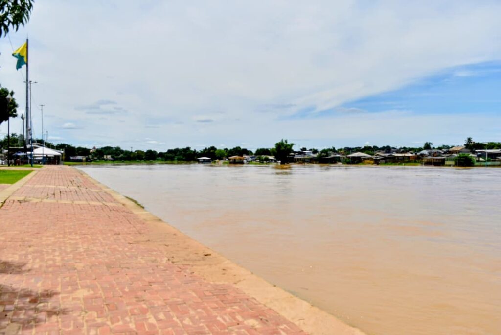 Rio Branco e Sena Madureira apresentam maiores altas de transbordamento dos rios nesta sexta