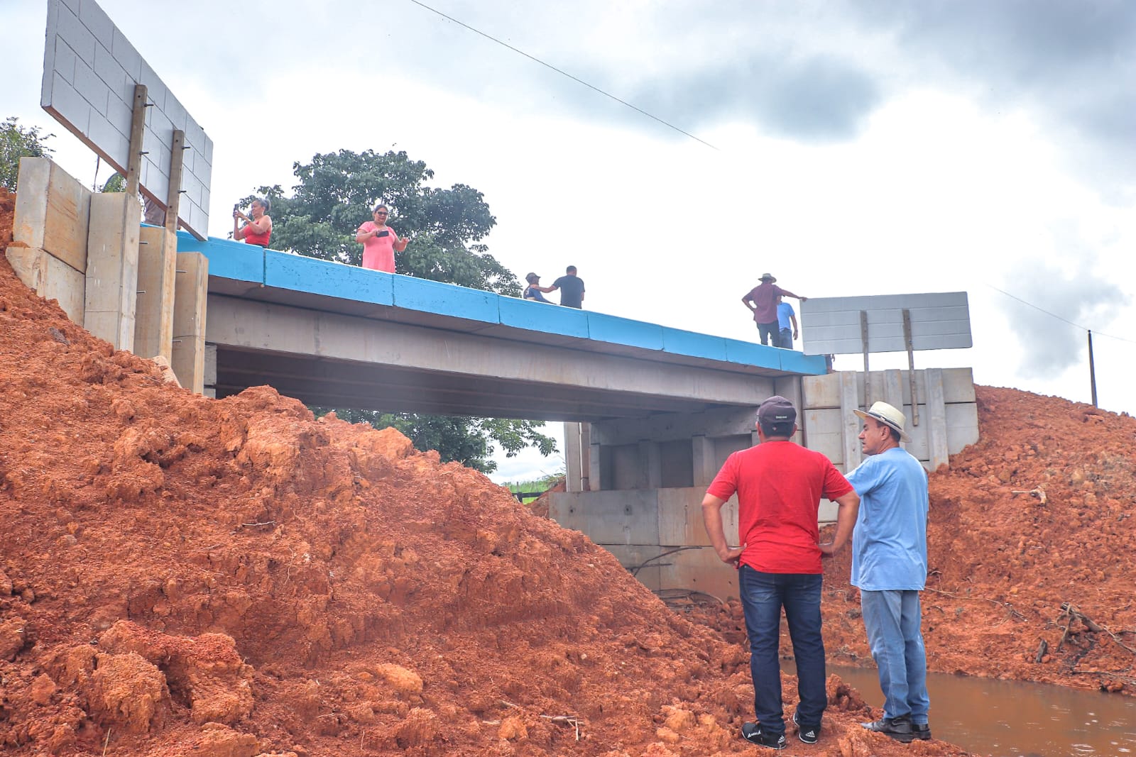 Prefeito de Rio Branco visita obras de pontes e reforça compromisso com desenvolvimento da zona rural