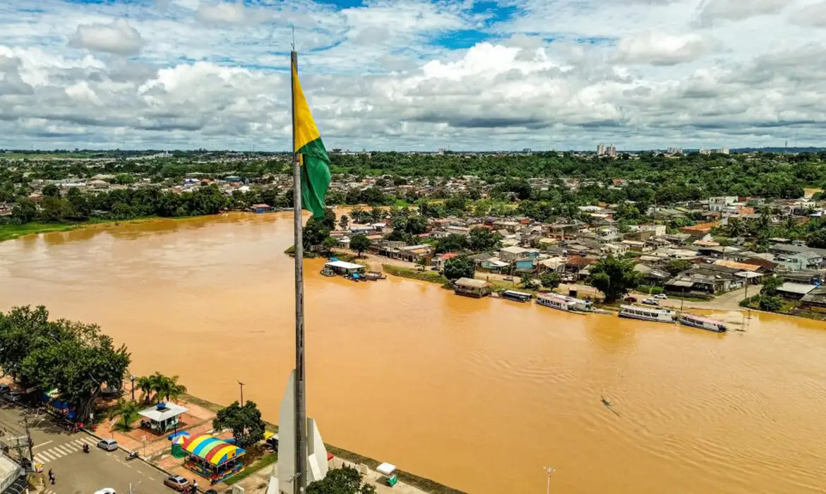 Defesa Civil do Estado monitora rios e mantém ações preventivas