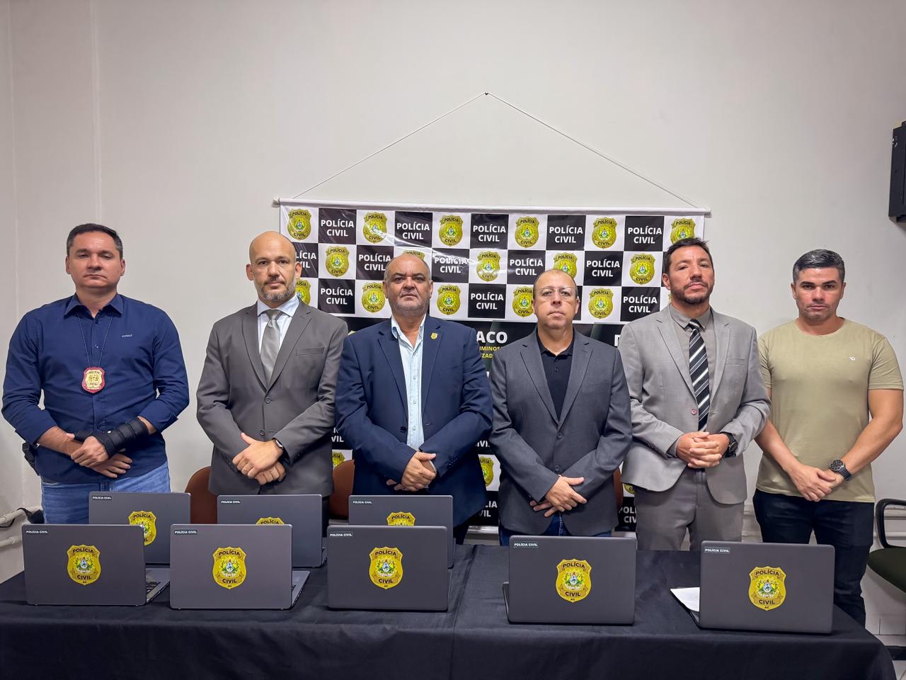 Polícia Civil do Acre promove melhoria operacional com entrega de notebooks e computadores