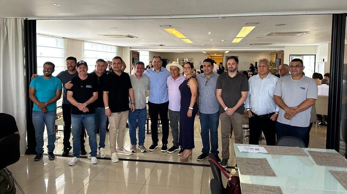 Bocalom prestigia abertura dos trabalhos legislativos com café da manhã na Câmara Municipal