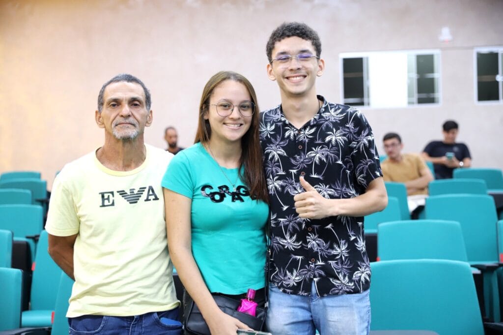 Concurso da Educação do Acre assegura oportunidade para jovens conquistarem o primeiro emprego