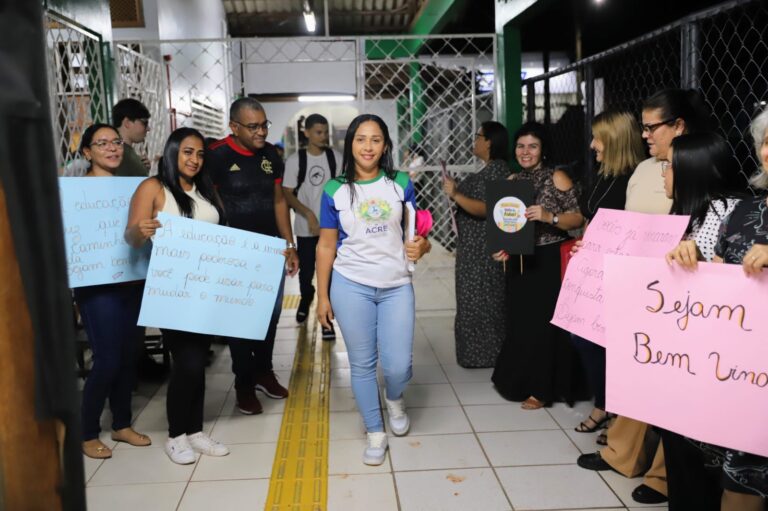 Governo do Acre realiza abertura do ano letivo da Educação de Jovens e Adultos