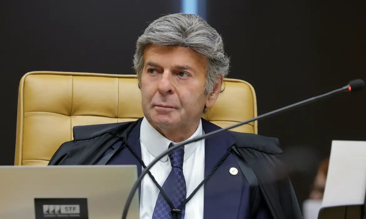 Fux vota por eleição indireta para o governo do Rio; placar está 1 a 1