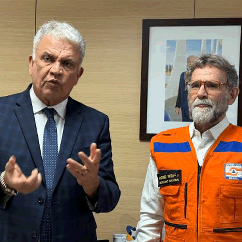 Petecão cobra ajuda rápida da Defesa Civil para famílias das enchentes no Acre