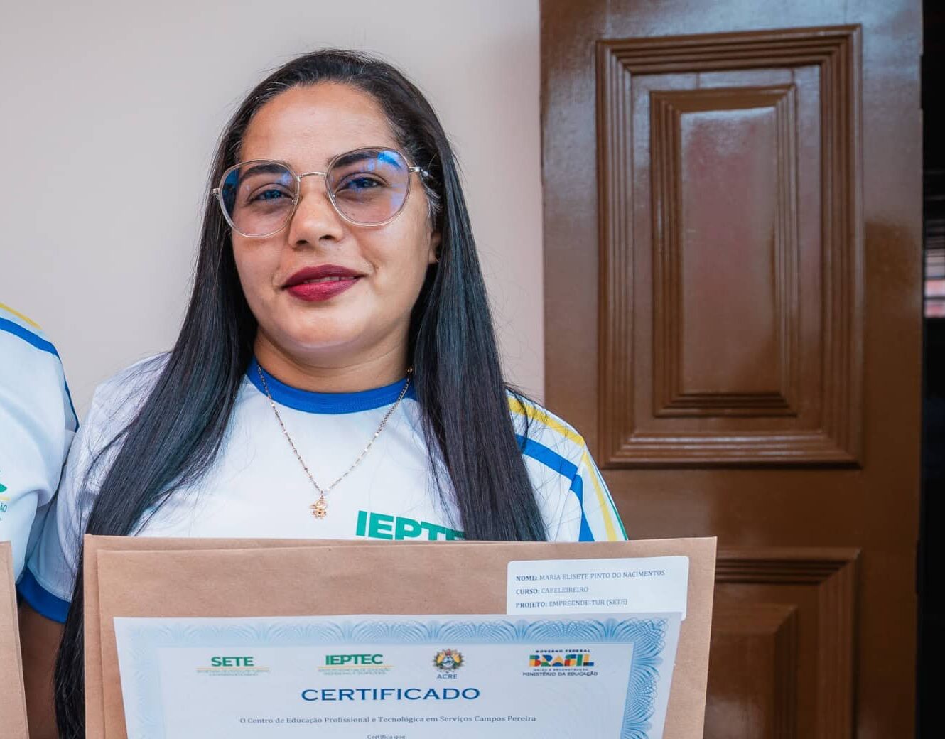 Governo certifica formandos de sete cursos profissionalizantes