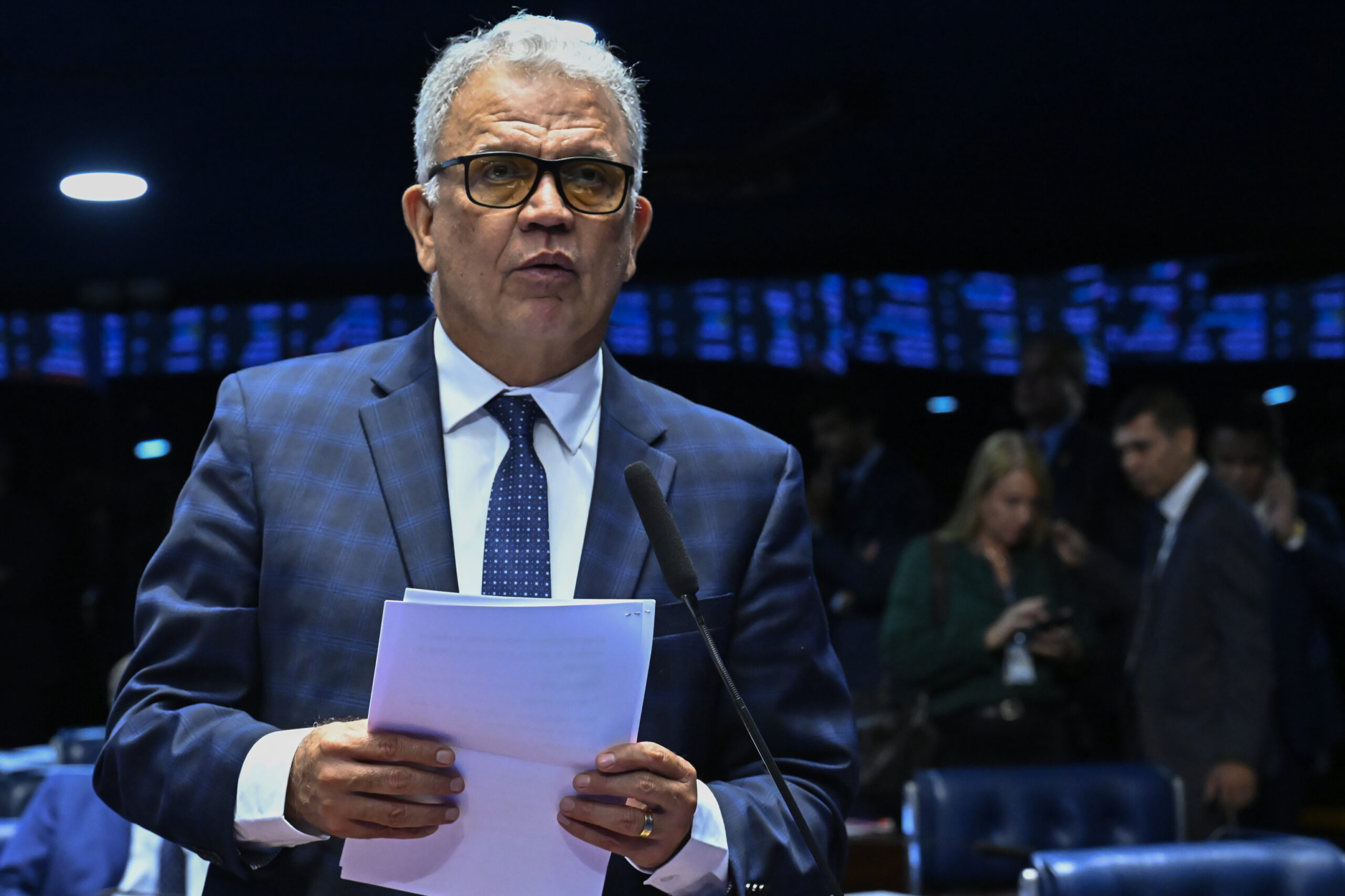 Plenário do Senado Federal durante sessão deliberativa ordinária. Ordem do dia. 

Na pauta, o PL 2.762/2019, projeto que reconhece o estágio realizado por estudantes como experiência profissional e poderá contar pontos para concurso público, de acordo com regulamentação futura do poder público. 

À bancada, em pronunciamento, senador Sérgio Petecão (PSD-AC). 

Foto: Waldemir Barreto/Agência Senado