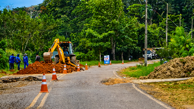 Programa Prefeitura nas Ruas amplia serviços de infraestrutura no Irineu Serra
